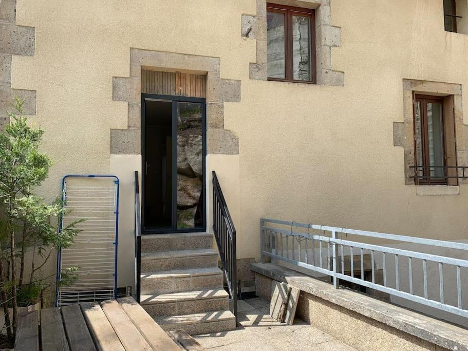Appartement 4 Personnes, 1 Chambre, Terrasse, Wifi, Proche Du Centre La Bourboule Exteriör bild