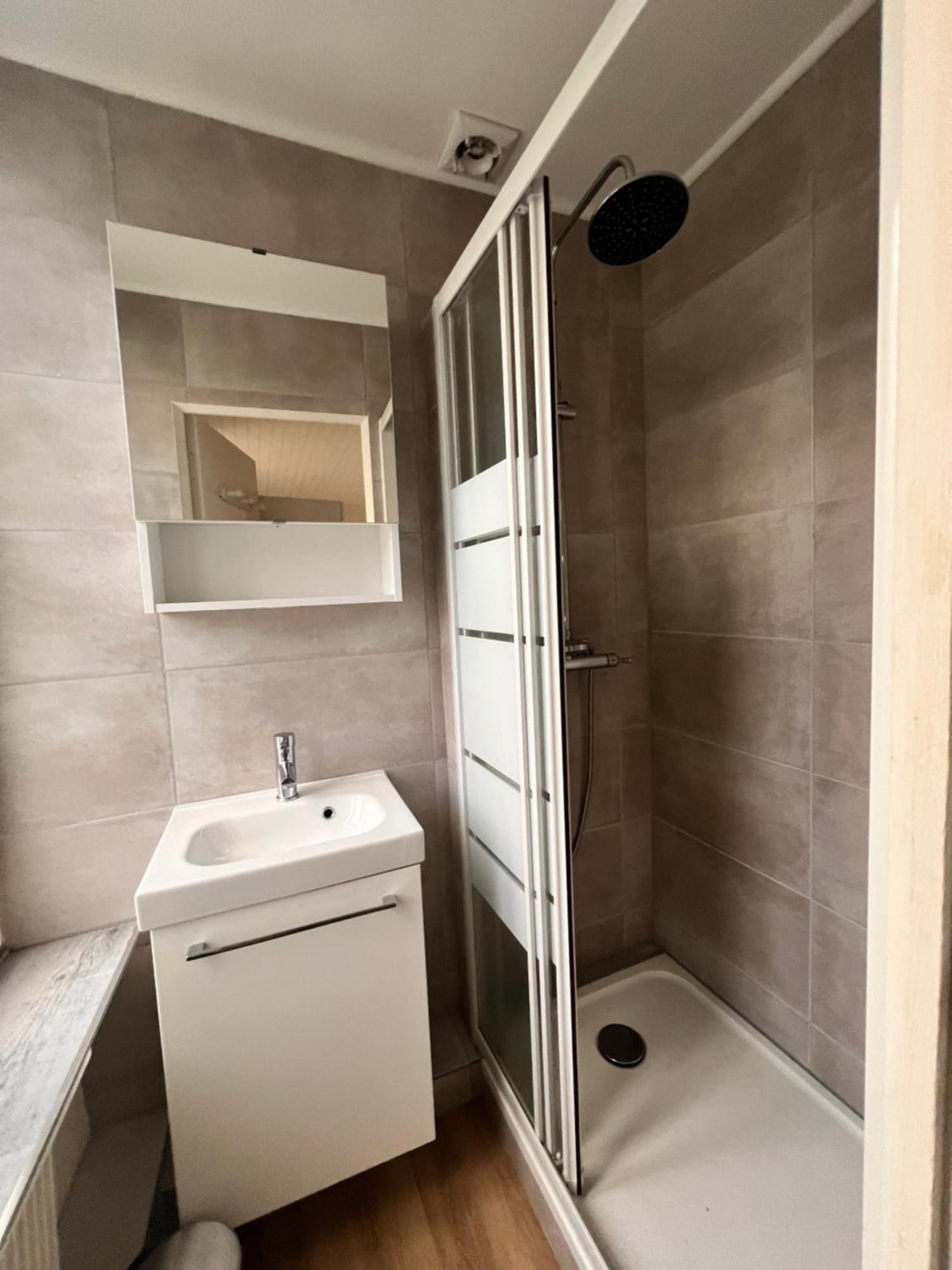 Appartement 4 Personnes, 1 Chambre, Terrasse, Wifi, Proche Du Centre La Bourboule Exteriör bild